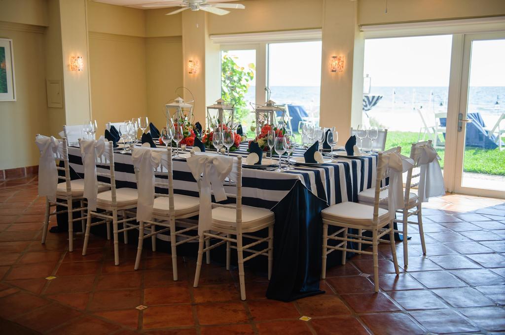 Edgewater Beach Hotel Naples Exterior photo